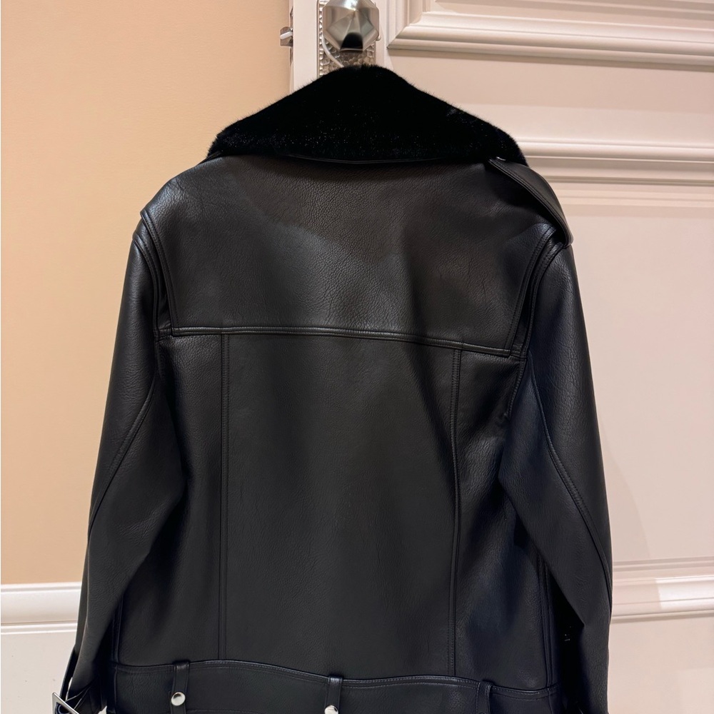 Stand studio Jacket - Picture 8 of 9